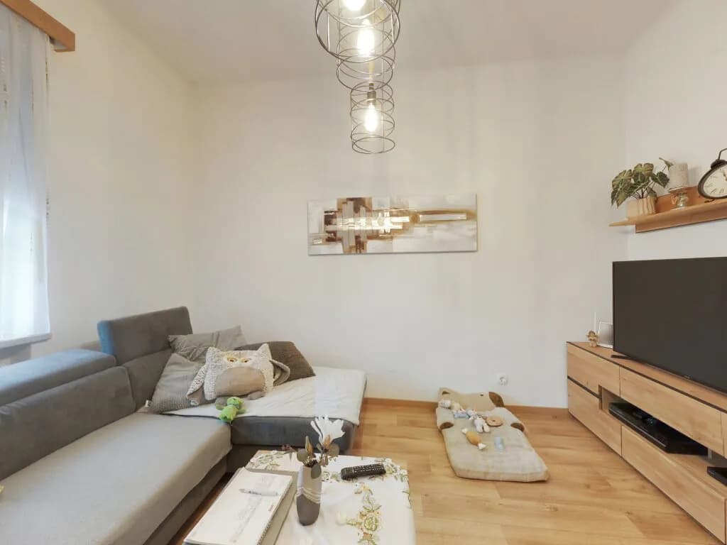 7-Zimmer-Haus kaufen in Oberwart – 245 m², € 349.000 – Bild 8 von 19