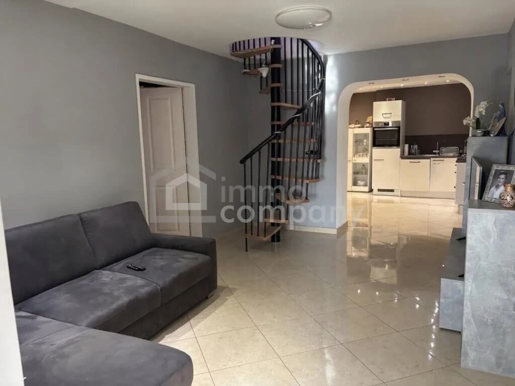 4-Zimmer-Haus kaufen in Mistelbach – 150 m², € 230.000 – Bild 3 von 7