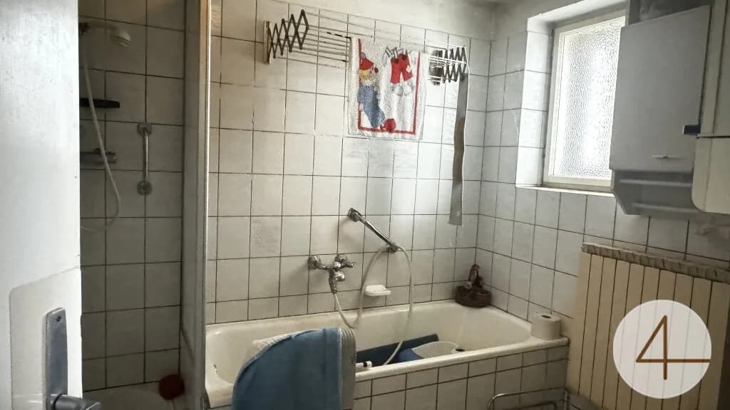Haus kaufen in Horn – 1 765 m², € 150.000 – Bild 5 von 12