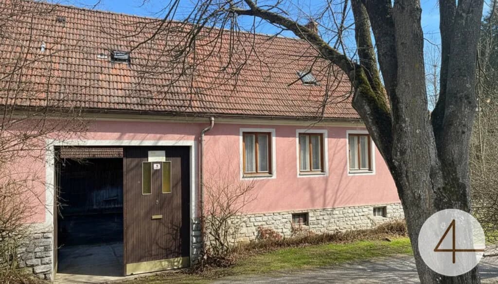Haus kaufen in Horn – 1 765 m², € 150.000 – Bild 12 von 12