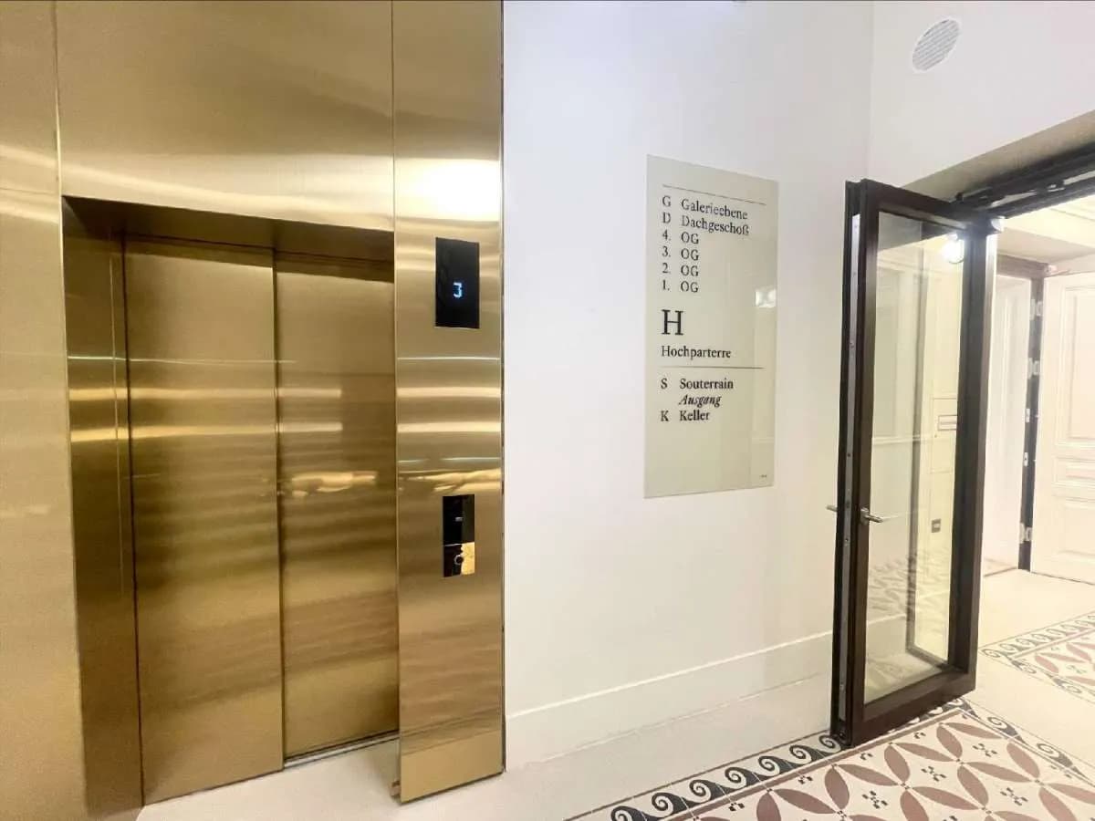 18-Zimmer-Gewerbeimmobilie mieten in Wien – 662 m², € 19.734 – Bild 2 von 23