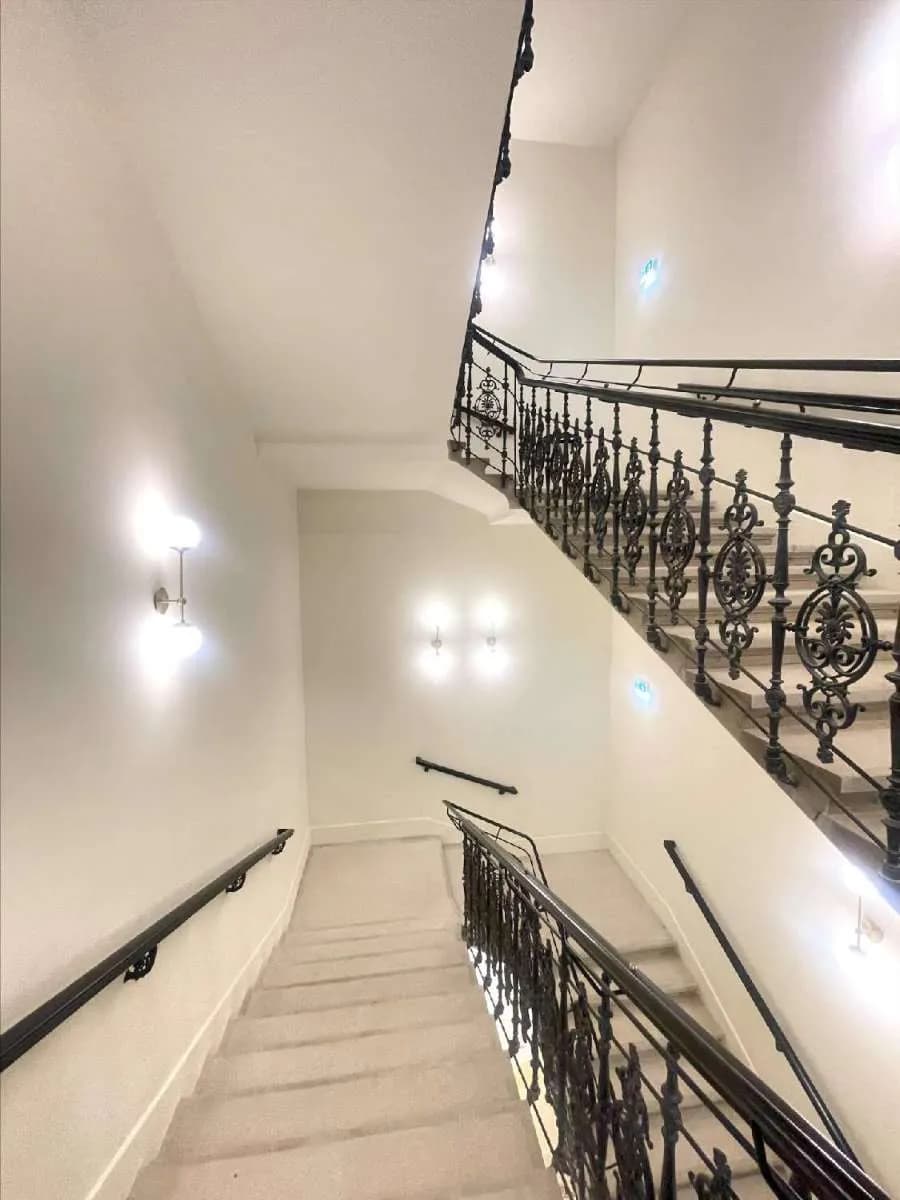 18-Zimmer-Gewerbeimmobilie mieten in Wien – 662 m², € 19.734 – Bild 22 von 23