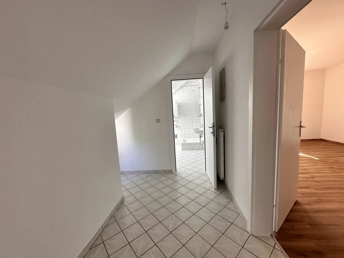 1-Zimmer-Wohnung mieten in Graz – 36,46 m², € 564 – Bild 2 von 9