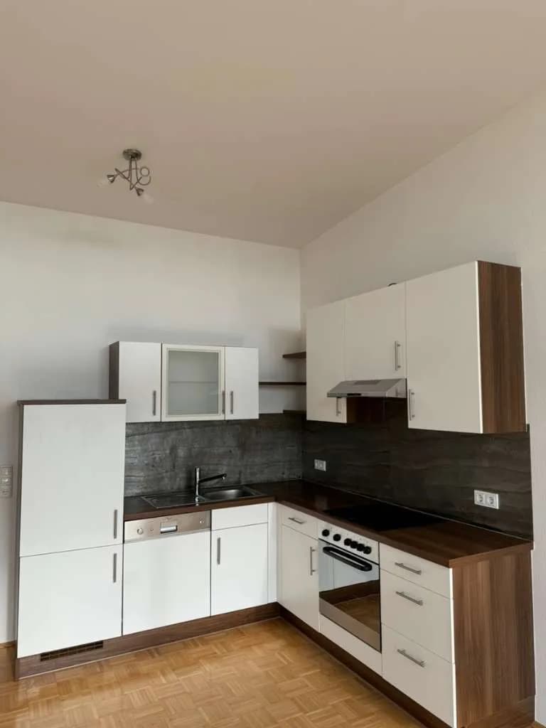 2-Zimmer-Wohnung mieten in Vöcklabruck – 50 m², € 800 – Bild 8 von 15