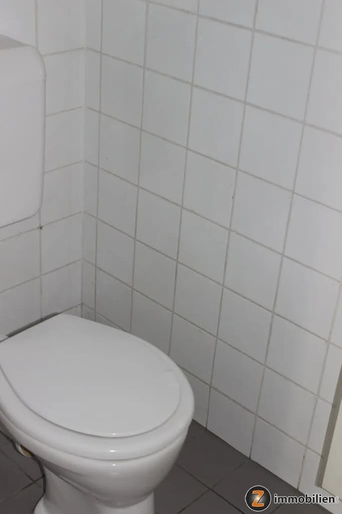 Gewerbeimmobilie mieten in Oberwart – 50 m², € 498 – Bild 5 von 6