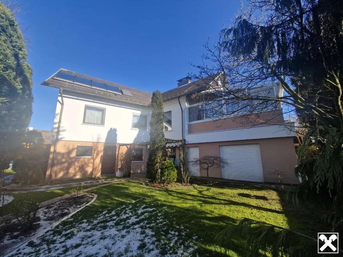 6-Zimmer-Haus kaufen in Korneuburg – 258,6 m², € 590.000 – Bild 1 von 28
