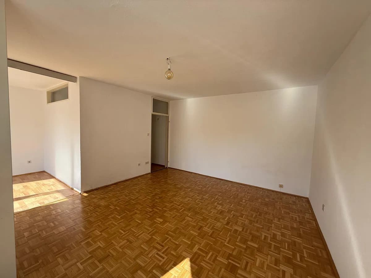 2-Zimmer-Wohnung kaufen in Salzburg Stadt – 43,5 m², € 235.000 – Bild 2 von 7