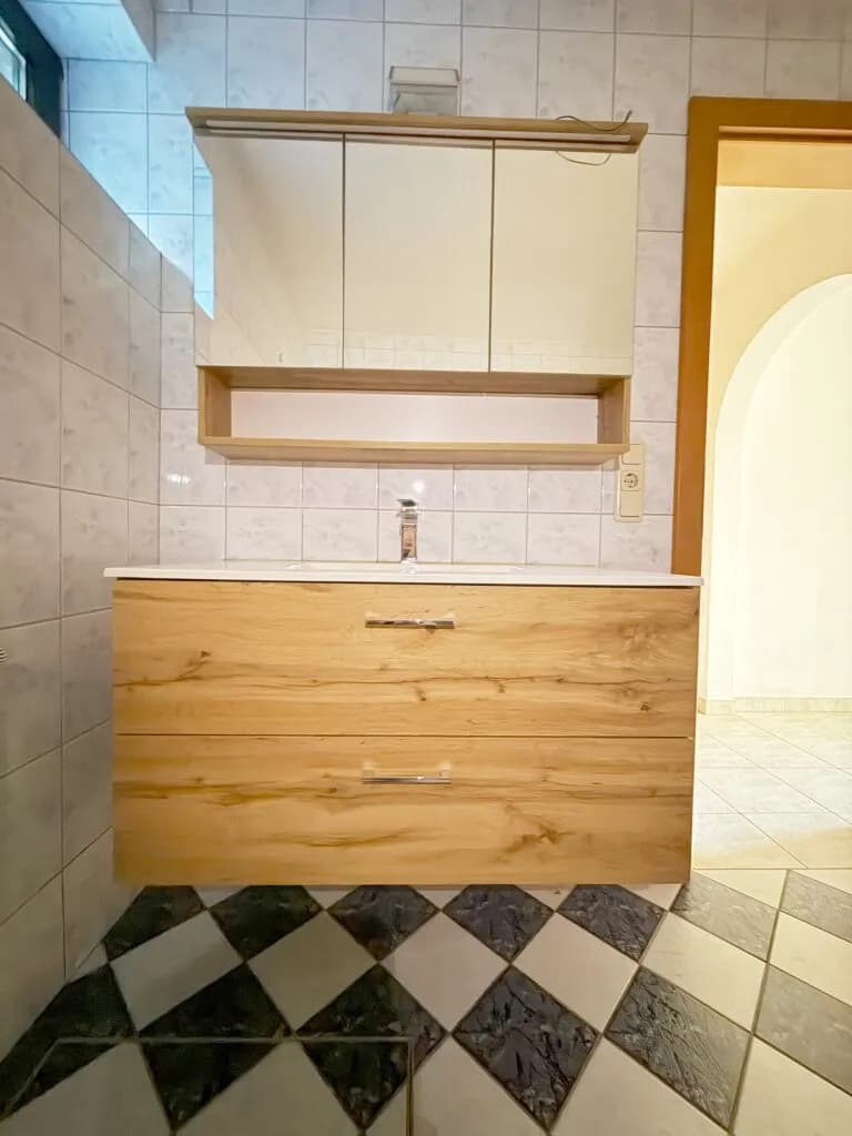 8-Zimmer-Gewerbeimmobilie kaufen in Grieskirchen – 247,53 m², € 500.000 – Bild 27 von 34