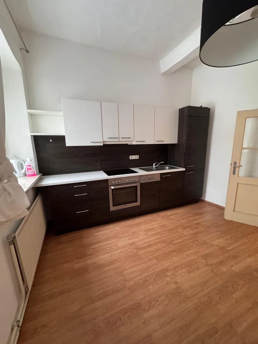 Gewerbeimmobilie mieten in Steyr – 44 m², € 600 – Bild 3 von 10