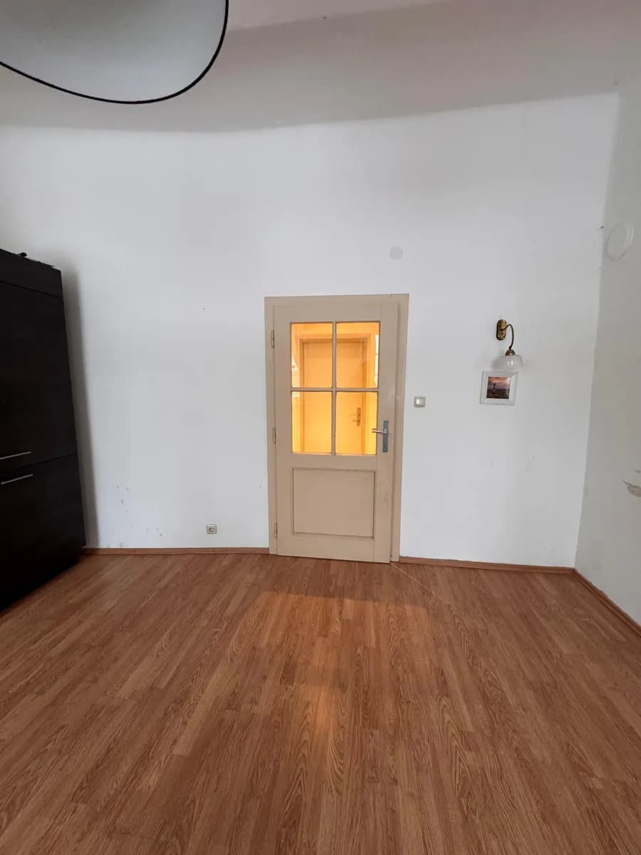 Gewerbeimmobilie mieten in Steyr – 44 m², € 600 – Bild 6 von 10