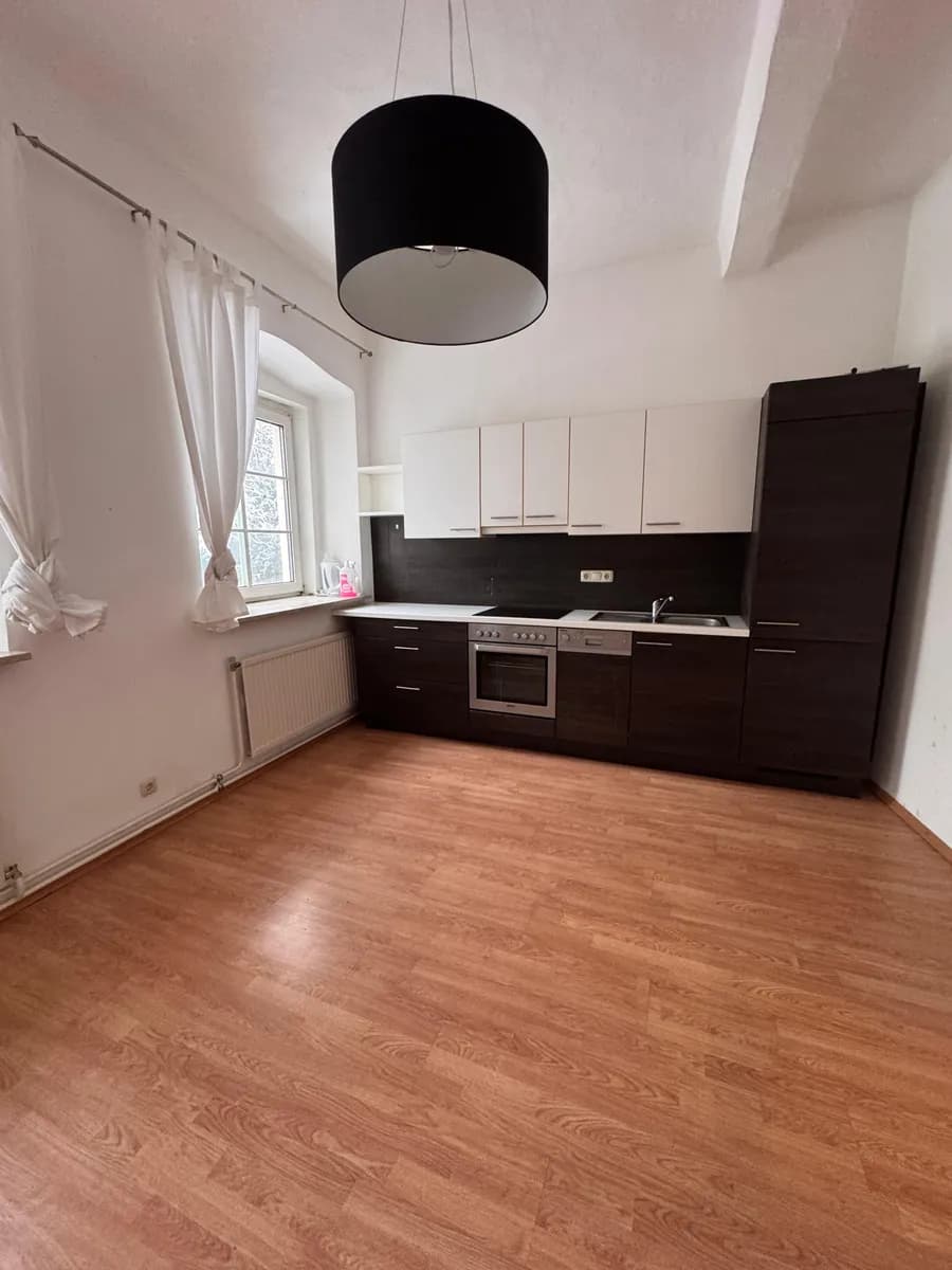 Gewerbeimmobilie mieten in Steyr – 44 m², € 600 – Bild 7 von 10