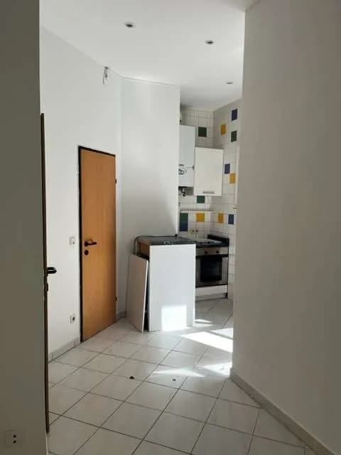2-Zimmer-Wohnung kaufen in Wien – 49 m², € 170.000 – Bild 1 von 18