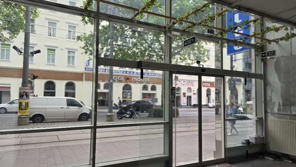2-Zimmer-Gewerbeimmobilie mieten in Wien – 145 m², € 3.928 – Bild 3 von 8