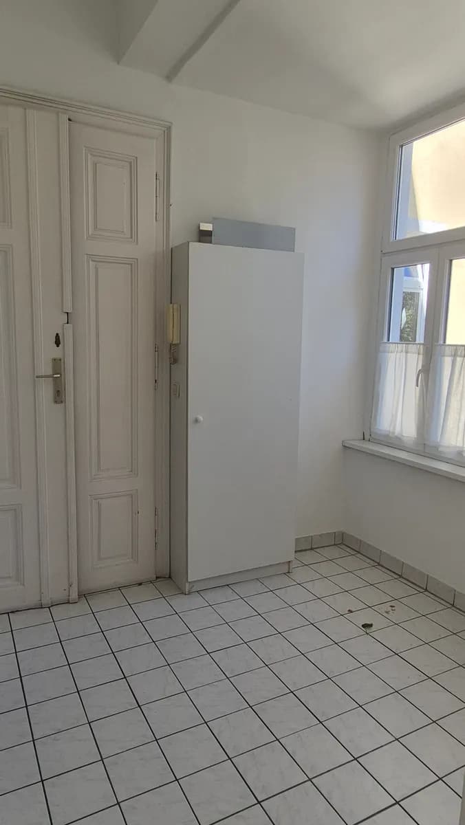 3-Zimmer-Wohnung mieten in Wien – 100 m², € 836 – Bild 2 von 8