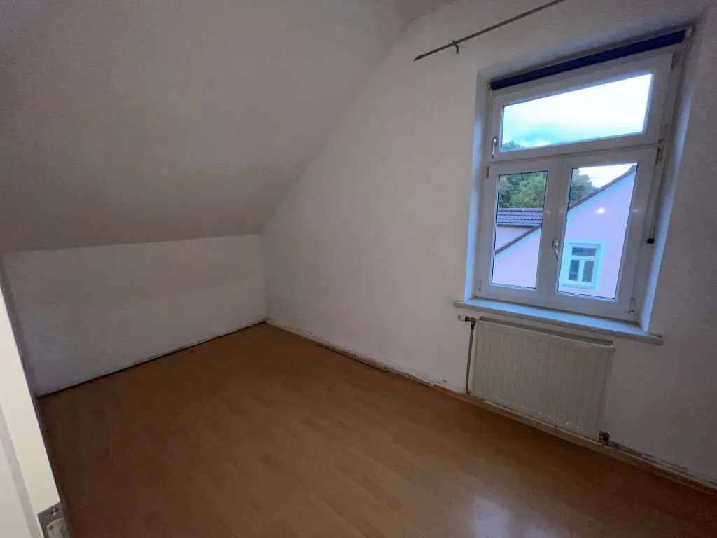 Wohnung mieten in Leoben – 78 m², € 491