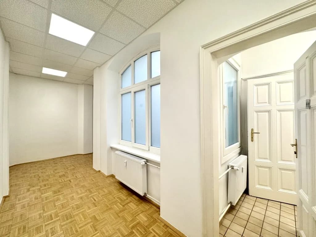 6-Zimmer-Gewerbeimmobilie mieten in Wien – 155 m², € 3.219 – Bild 4 von 13