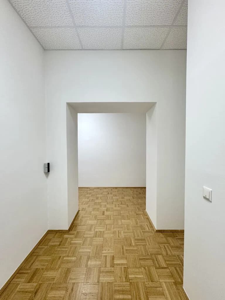 6-Zimmer-Gewerbeimmobilie mieten in Wien – 155 m², € 3.219 – Bild 9 von 13