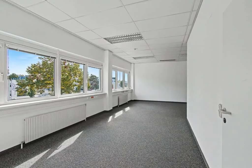 Gewerbeimmobilie mieten in Wien – 900 m², € 10 – Bild 7 von 17
