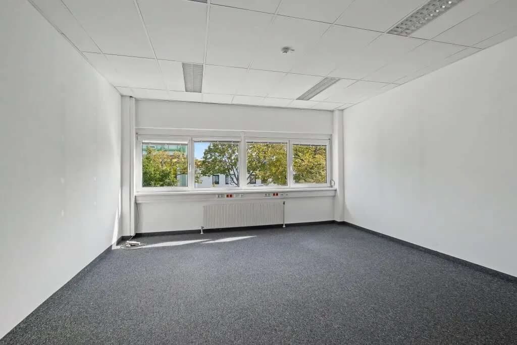 Gewerbeimmobilie mieten in Wien – 900 m², € 10 – Bild 8 von 17