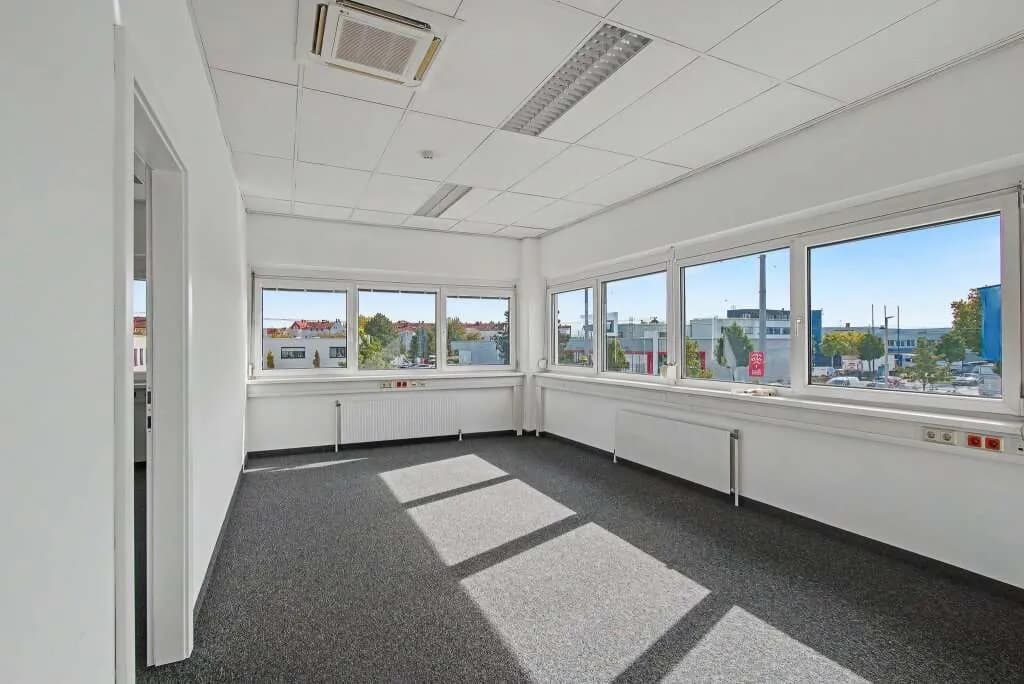 Gewerbeimmobilie mieten in Wien – 900 m², € 10 – Bild 9 von 17