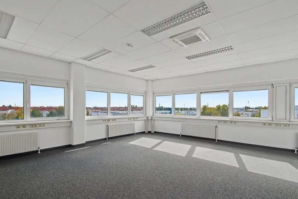 Gewerbeimmobilie mieten in Wien – 450 m², € 10 – Bild 3 von 17