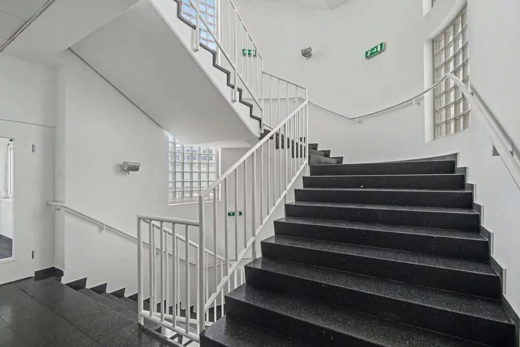 Gewerbeimmobilie mieten in Wien – 450 m², € 10 – Bild 6 von 17