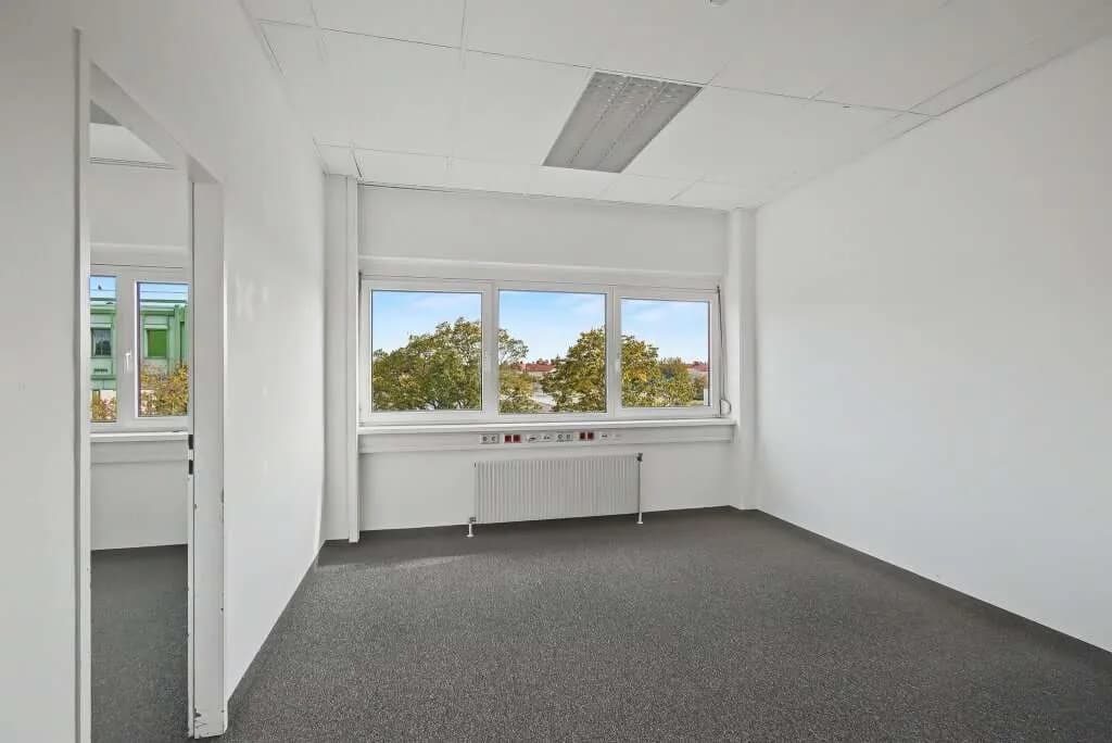 Gewerbeimmobilie mieten in Wien – 450 m², € 10 – Bild 11 von 17