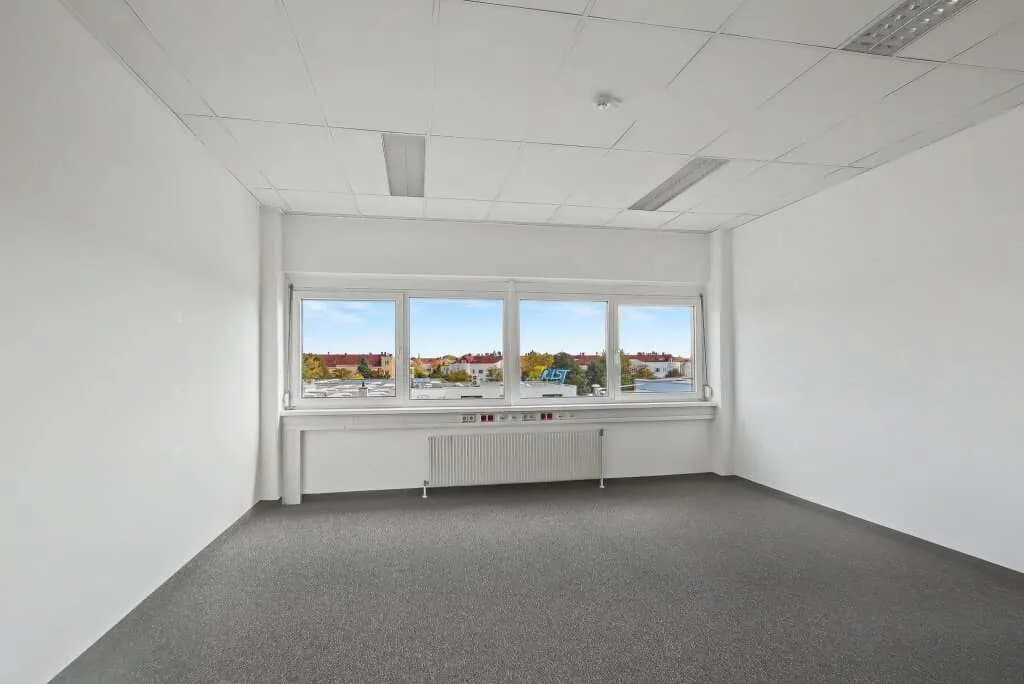 Gewerbeimmobilie mieten in Wien – 450 m², € 10 – Bild 12 von 17