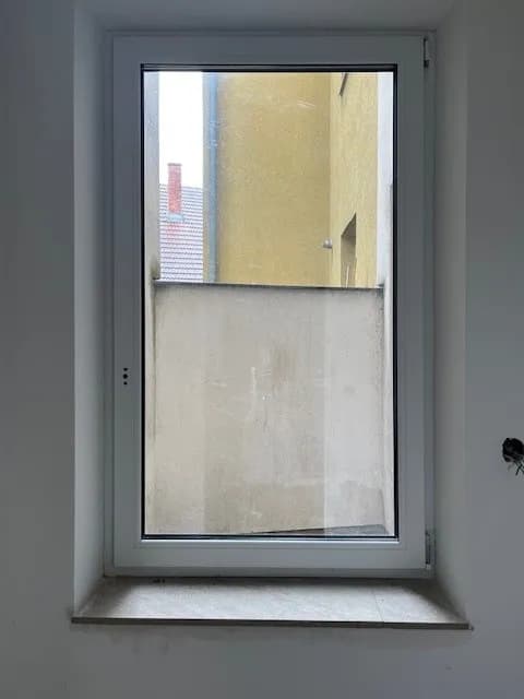 2-Zimmer-Gewerbeimmobilie kaufen in Neunkirchen – 29 m², € 32.000 – Bild 6 von 16