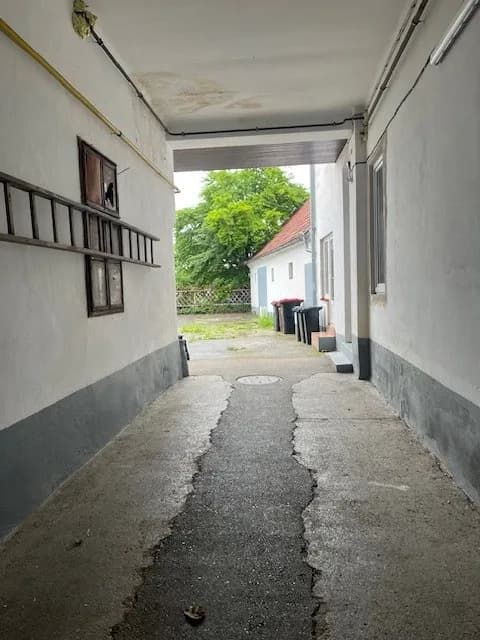 2-Zimmer-Gewerbeimmobilie kaufen in Neunkirchen – 29 m², € 32.000 – Bild 15 von 16