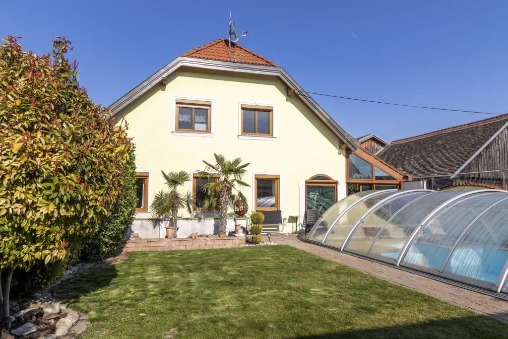 7-Zimmer-Haus kaufen in Hollabrunn – 282 m², € 549.890 – Bild 2 von 9