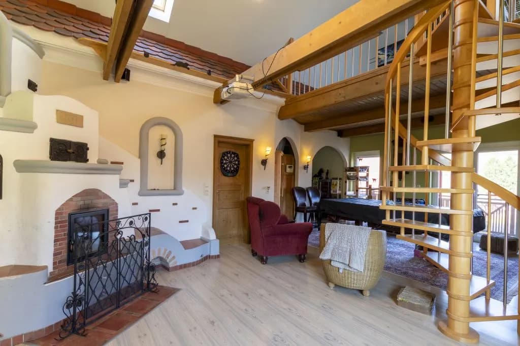 7-Zimmer-Haus kaufen in Hollabrunn – 282 m², € 549.890 – Bild 8 von 9