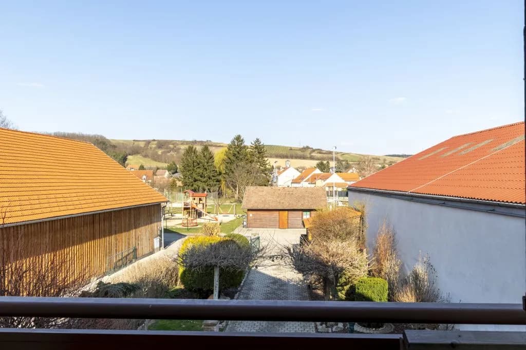 7-Zimmer-Haus kaufen in Hollabrunn – 282 m², € 549.890 – Bild 9 von 9