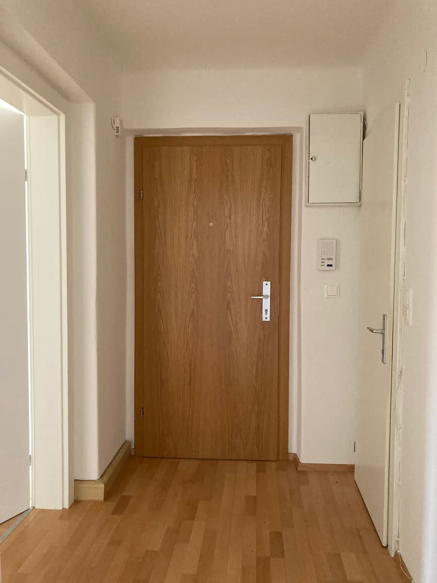 Wohnung mieten in Bruck-Mürzzuschlag – 44,3 m², € 395 – Bild 2 von 8