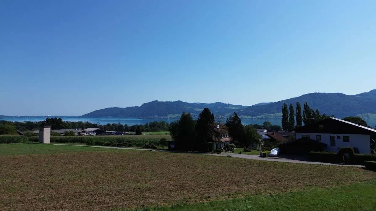 Grundstück kaufen in Vöcklabruck – 840 m² – Bild 2 von 3