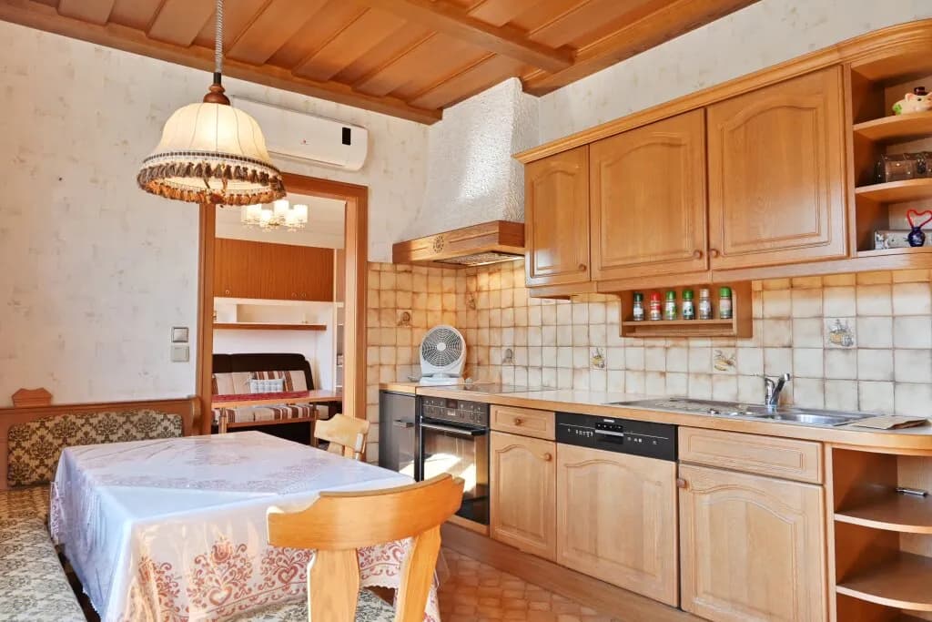 3-Zimmer-Haus kaufen in Hollabrunn – 91 m², € 195.000 – Bild 2 von 40