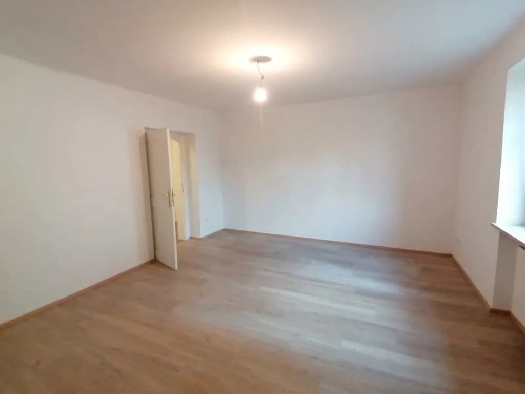2-Zimmer-Wohnung kaufen in Wien – 67 m², € 260.000 – Bild 2 von 12