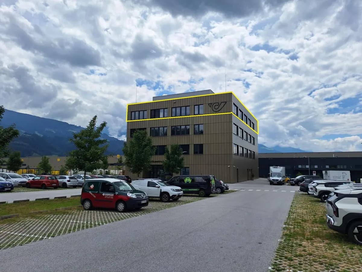 Gewerbeimmobilie mieten in Schwaz – 561 m², € 11.207