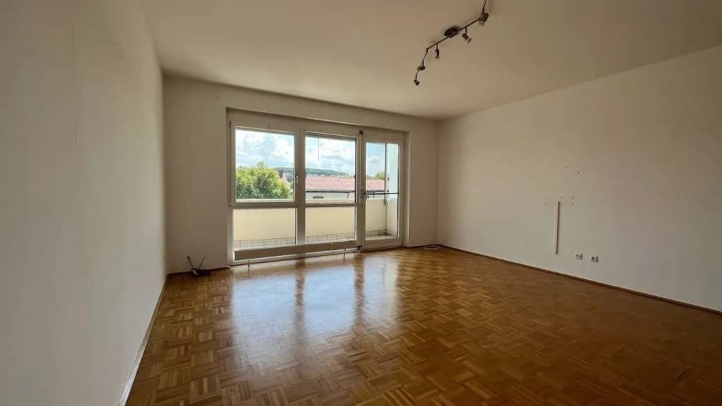 3-Zimmer-Wohnung mieten in Gmunden – 98 m², € 1.220 – Bild 6 von 9