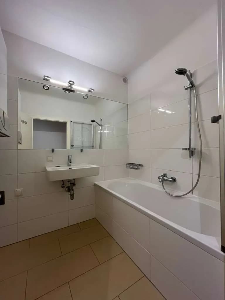 2-Zimmer-Wohnung mieten in Wien – 51 m², € 990 – Bild 11 von 17
