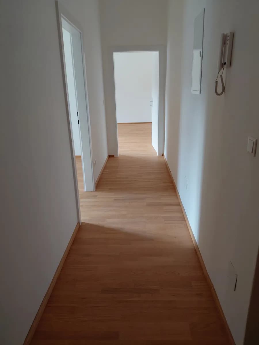 Wohnung mieten in Bruck-Mürzzuschlag – 42,96 m², € 355 – Bild 2 von 6