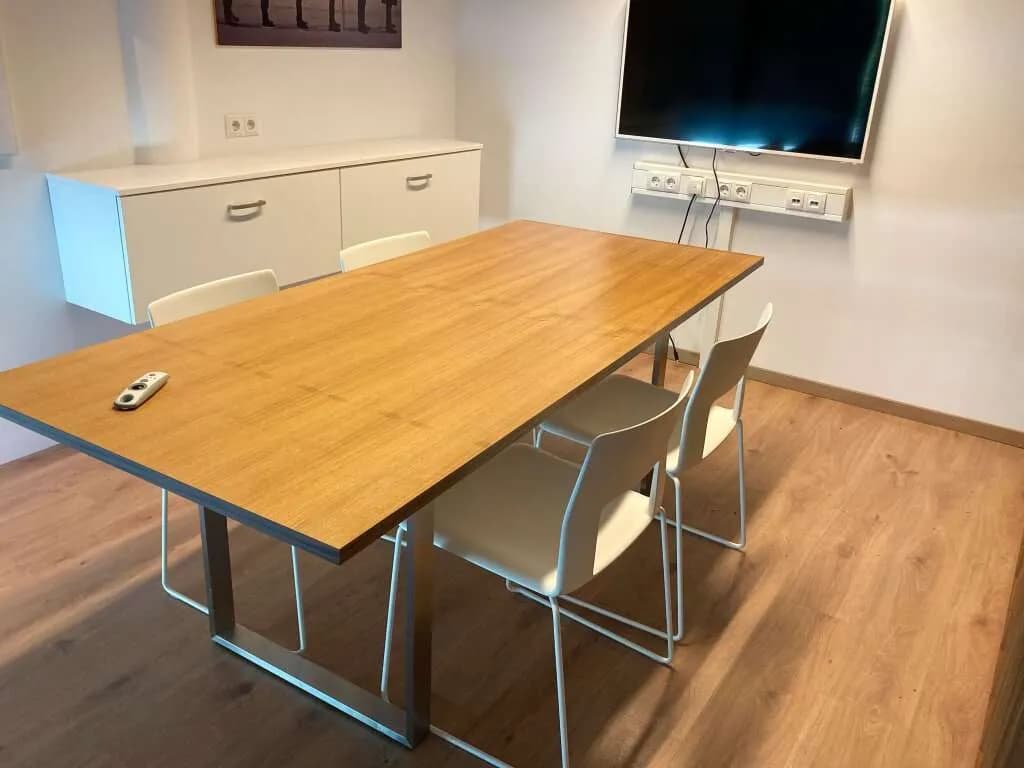 3-Zimmer-Gewerbeimmobilie mieten in Schwaz – 83 m², € 1.334 – Bild 3 von 12
