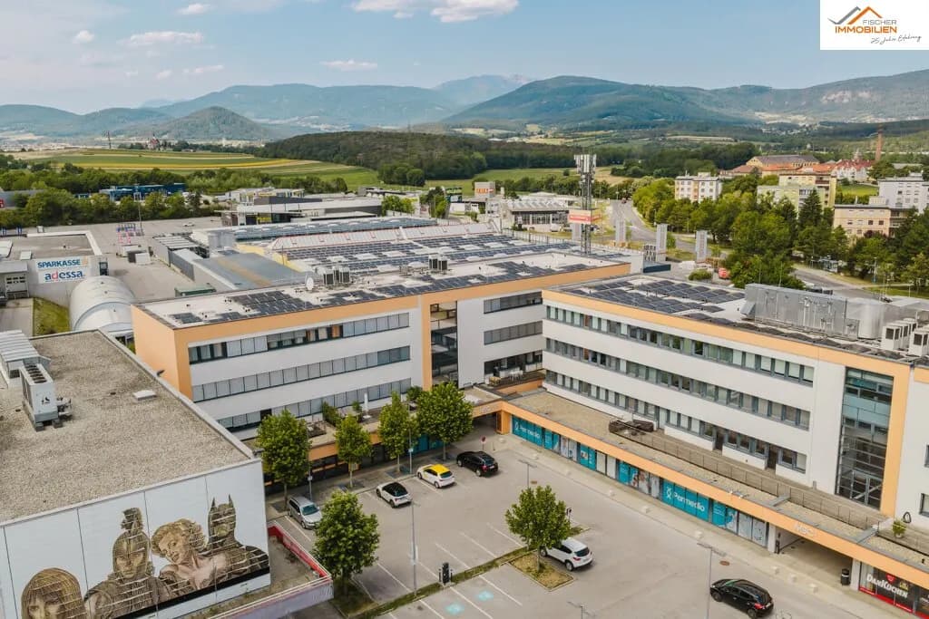 4-Zimmer-Gewerbeimmobilie mieten in Neunkirchen – 185 m², € 3.671