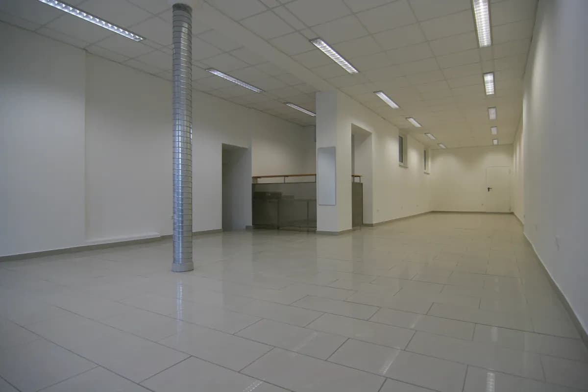 1-Zimmer-Gewerbeimmobilie mieten in Graz-Umgebung – 94 m², € 690 – Bild 6 von 9