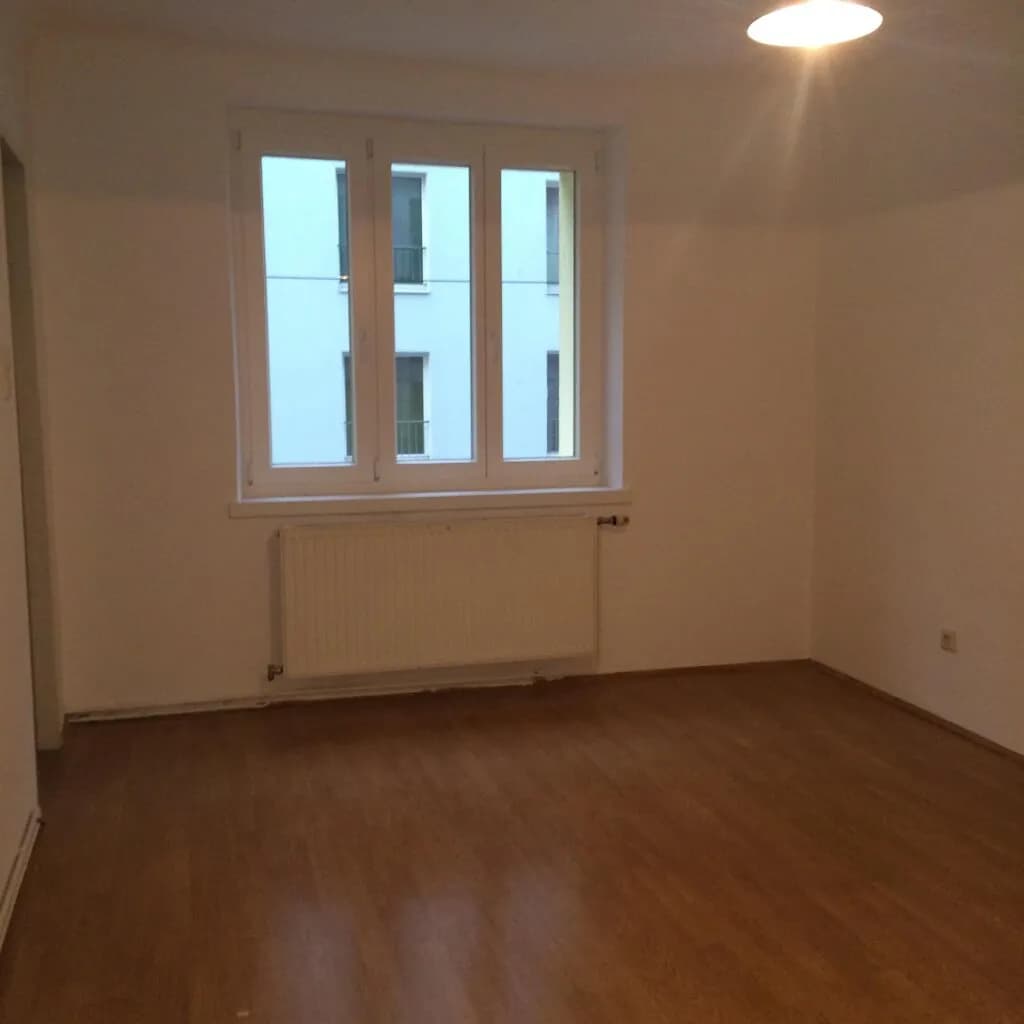 2-Zimmer-Wohnung kaufen in Wien – 62 m², € 250.000 – Bild 2 von 8