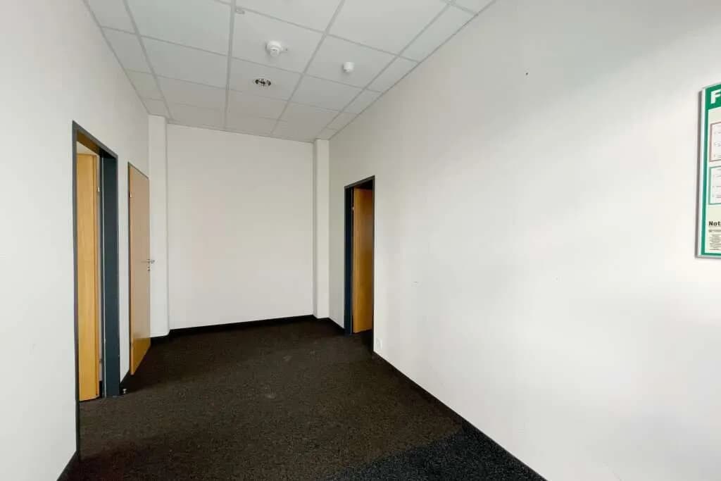 3-Zimmer-Gewerbeimmobilie mieten in Graz – 103 m², € 1.179 – Bild 8 von 13