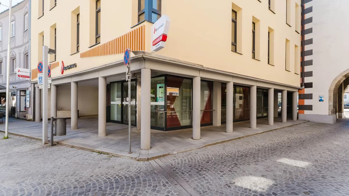 Immobilie kaufen in Vöcklabruck – 1 405 m² – Bild 3 von 20
