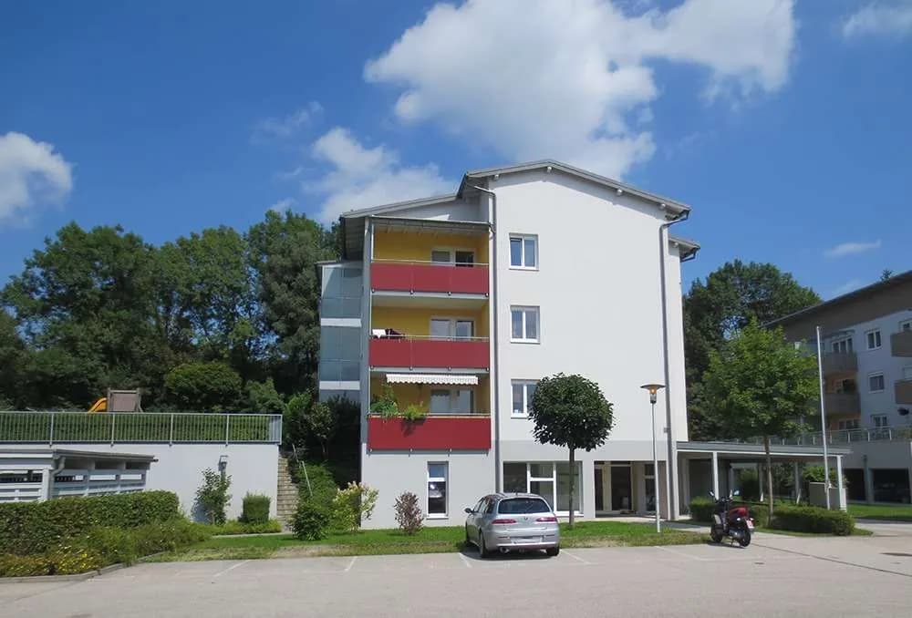 3-Zimmer-Wohnung mieten in Vöcklabruck – 75,06 m², € 698