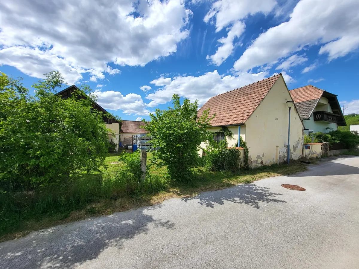 5-Zimmer-Haus kaufen in Tulln – 160 m², € 240.000
