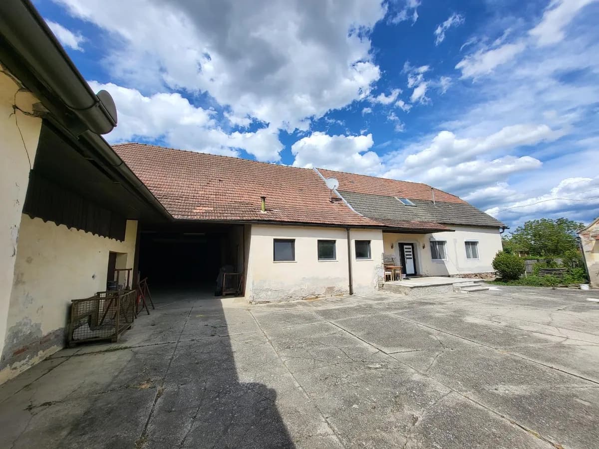 5-Zimmer-Haus kaufen in Tulln – 160 m², € 240.000 – Bild 4 von 10
